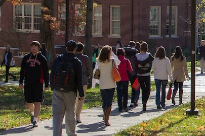 campus-beauty-banner